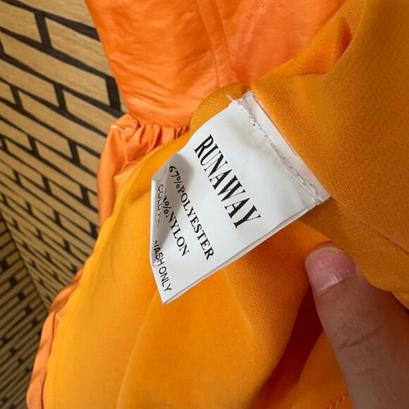 Runaway‎ Astrid Orange Dress Size Small - Picture 9 of 10